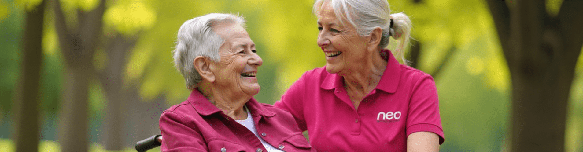 Unser Banner zeigt eine Klienten mit einer Pflegerin, die dem neo Spaziergangsservice im Rahmen der Grundpflege in Anspruch nimmt.